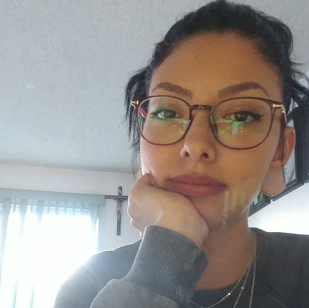 Meet your Posher, llams